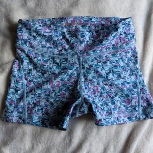 Yogasmoga yoga/workout legging shorts